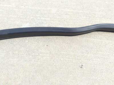 Mercedes Windshield Wiper Cowl Trim Rubber Seal 2218300228 C216 W221 CL550 S550 CL S Class3